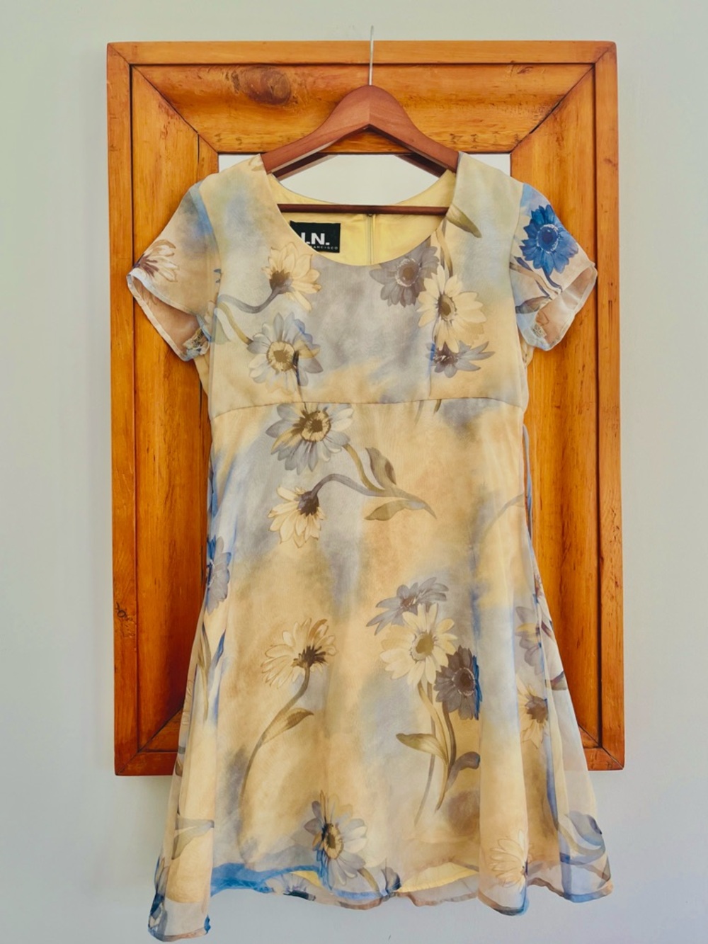 1990s Vintage Watercolor Daisy Grunge Mini Dress